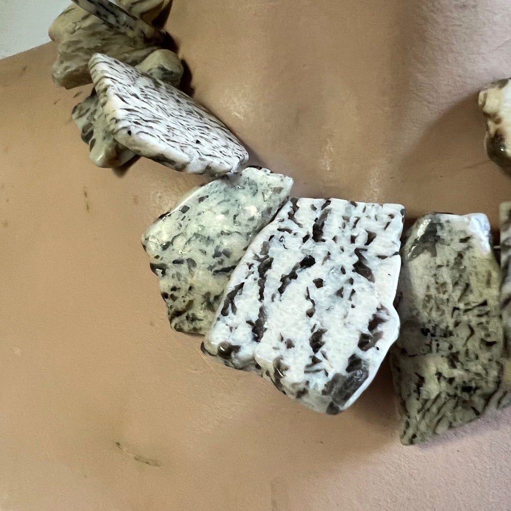 Barse Vintage Natural Stone Statement Necklace Glod Tone 17" Boho 90s - Picture 2 of 9